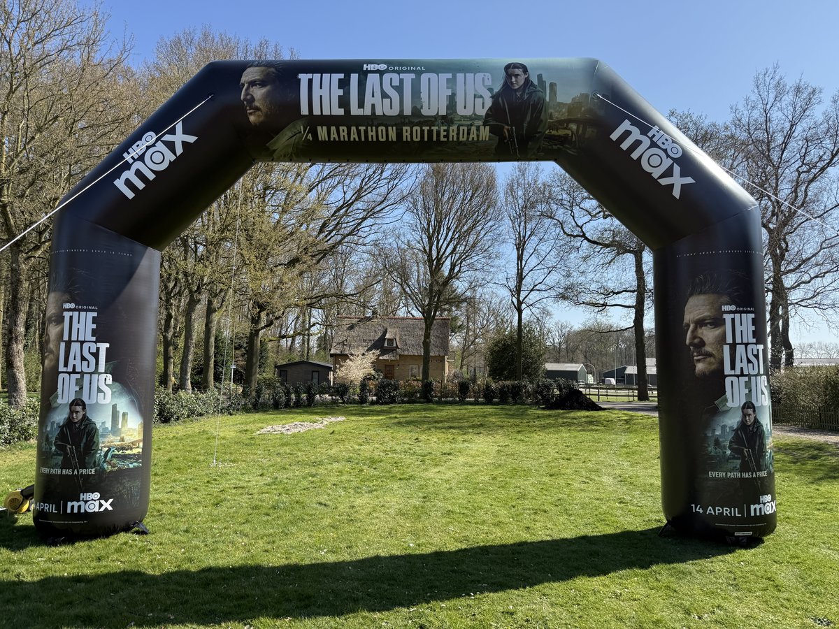 The Last of Us opblaasbare boog HBO Max - Dutch Inflatables